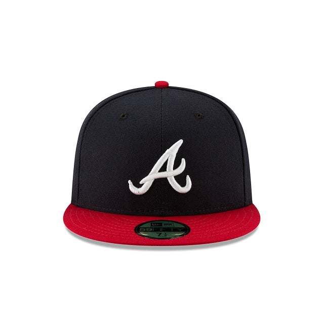 New Era MLB Atlanta Braves Home Authentic Collection On-Field 59FIFTY Gorra ajustada azul marino y rojo